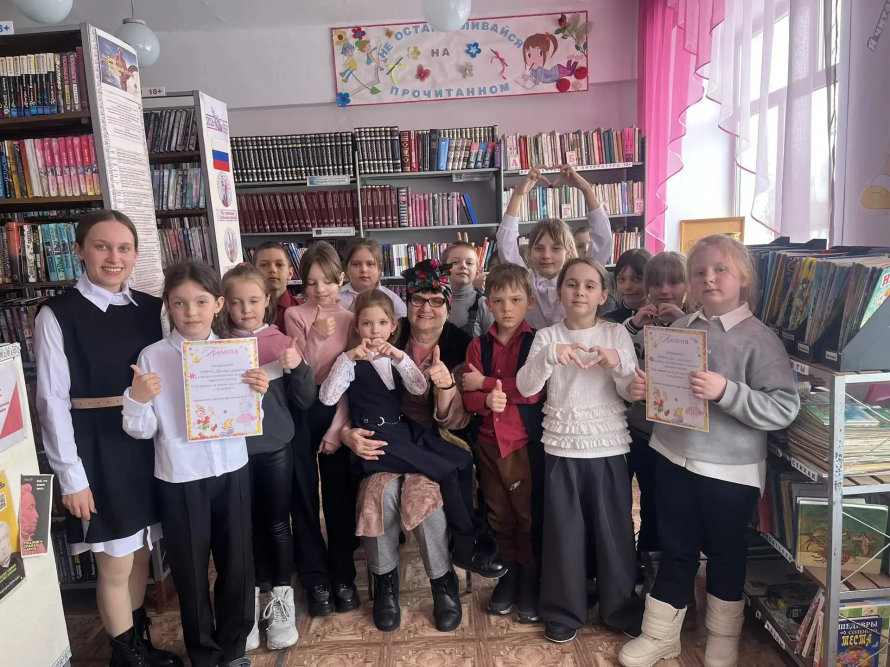 За морями, за лесами ждут нас сказки с чудесами!