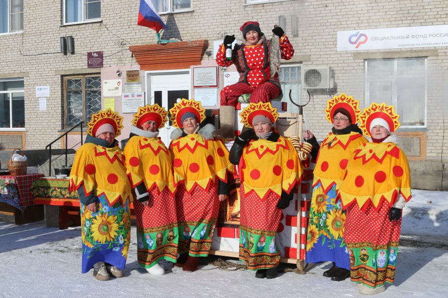 Народное гулянье "Масленица по - завьяловски"