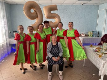 Творческий подарок для труженице тыла.
