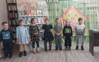 Хорошо нам рядышком с дедушкой и бабушкой